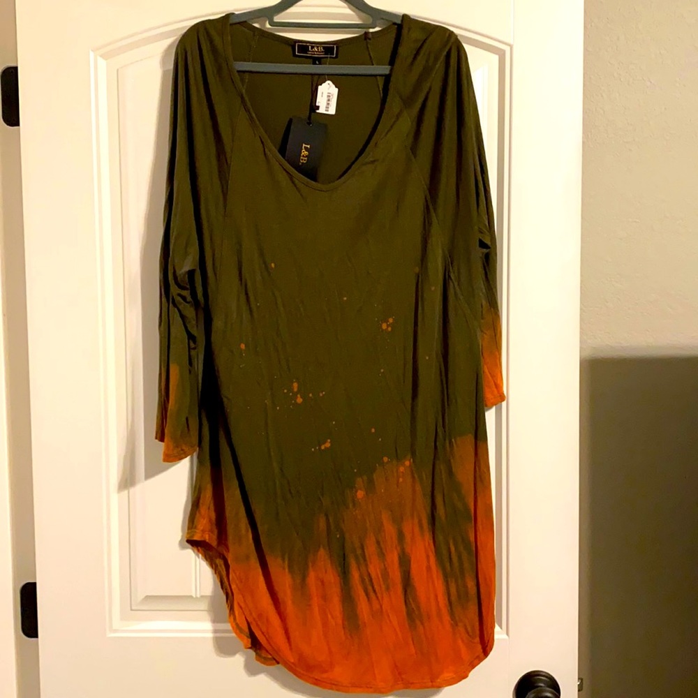 Women’s L Tunic Orange Green Lucky & Blessed